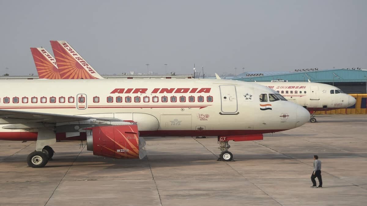 India's domestic air passenger traffic rises 1.44% to 8.64 crore in H1 2026; IndiGo retains market leadership