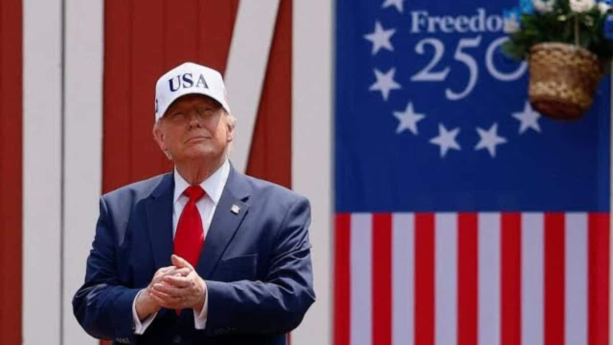 US business activity rebounds in July, but Iran risks cast a shadow