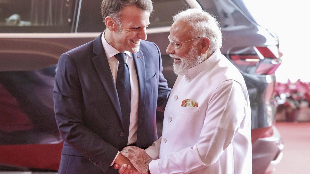 PM Modi holds talks with French President Macron in Mumbai