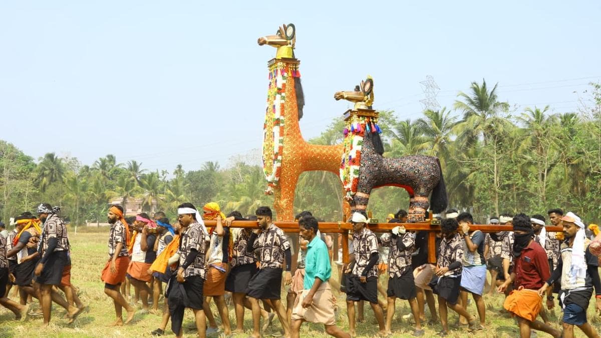 Machattu Mamangam: when the parched fields come alive with motif horses, drums and uncontainable human spirit