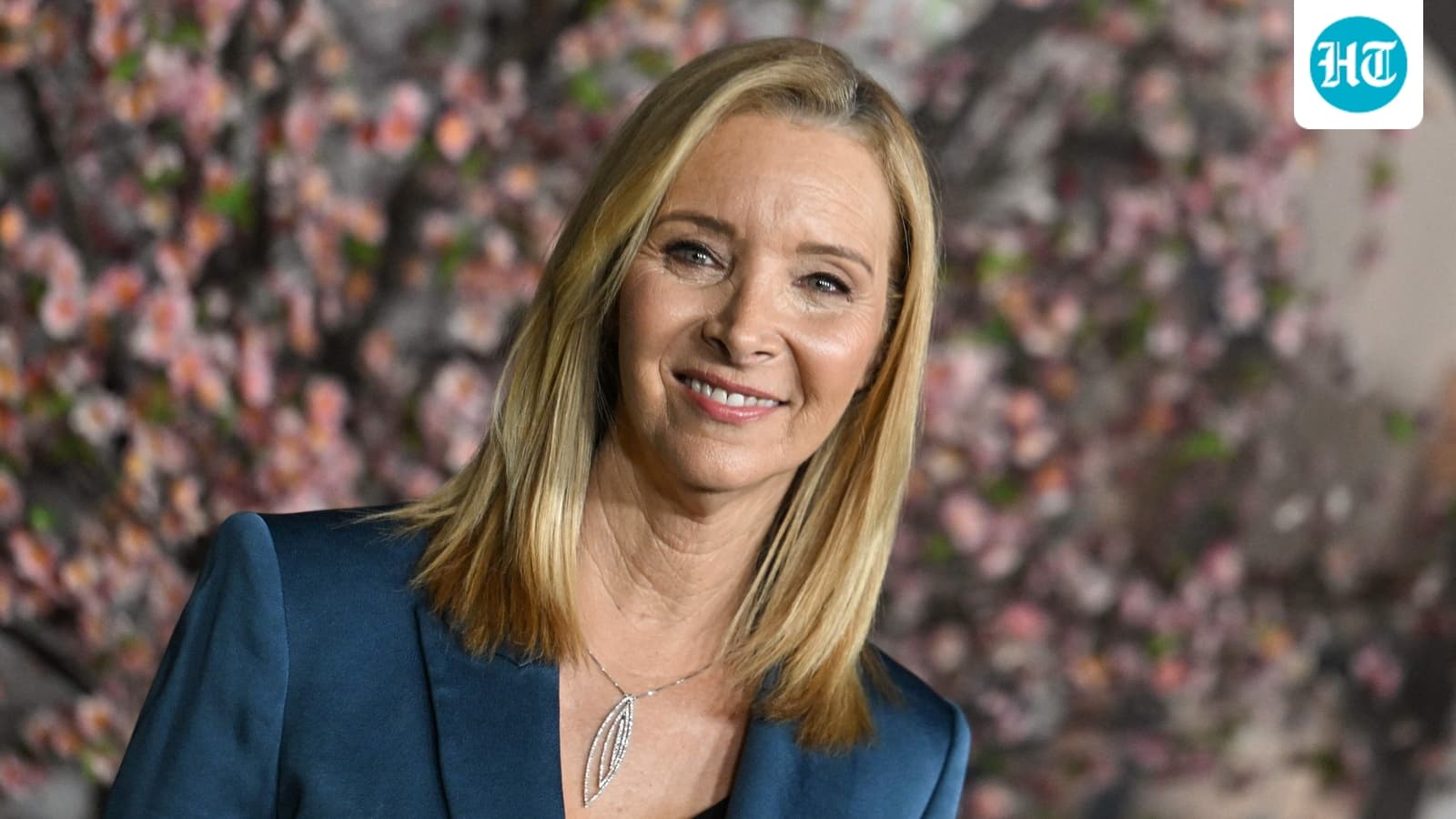 Lisa Kudrow reveals eerie experience after mother's death: 'She flew around and...'