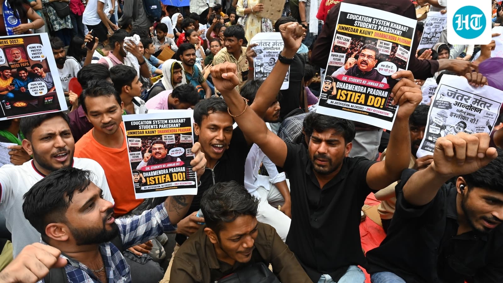 CJP protest LIVE: CJP claims police parked ‘damaged car’ outside Jantar Mantar; 16 metro stations shut again